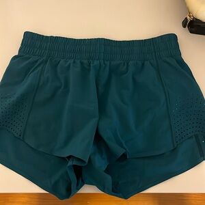 Athleta running shorts XS